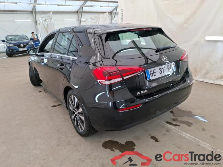 Mercedes A 180 Business Line 7G-DCT MERCEDES-BENZ Classe A Compact / 2018 / 5P / Berline A 180 Business Line 7G-DCT #2
