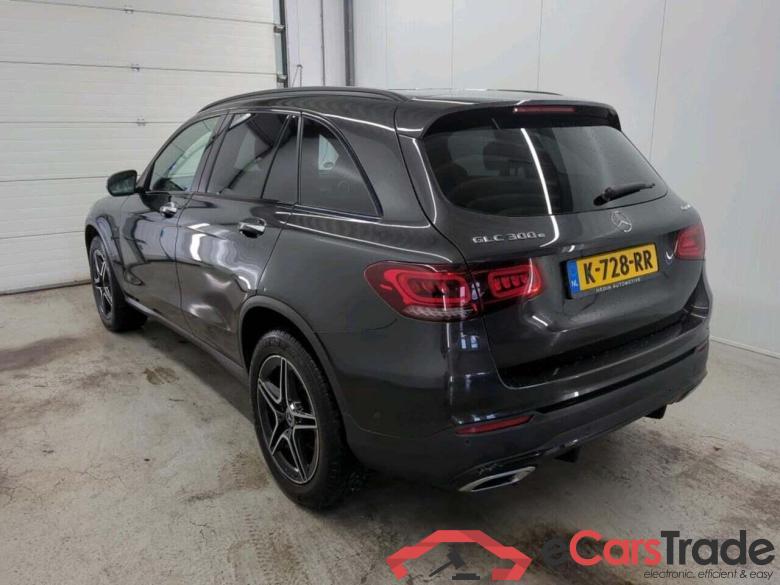 MERCEDES-BENZ GLC-Klasse 300e 4M Bns Sol. AMG #6