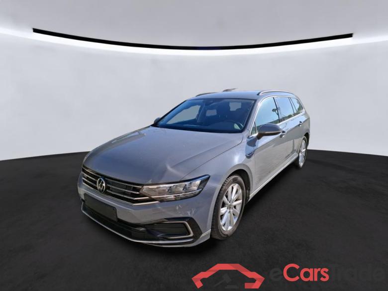 Vw GTE Passat Variant #1