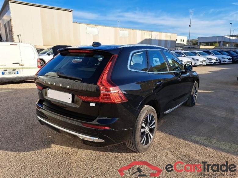 Volvo 20 VOLVO XC60 / 2021 / 5P / SUV T6 PLUG-IN AWD AUTO RECHARGE INS. EXP #2