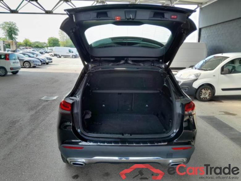 Mercedes 44 MERCEDES-BENZ GLA / 2020 / 5P / CROSSOVER GLA 250 AUTOMATIC EQ-POWER SPORT PLUS #5