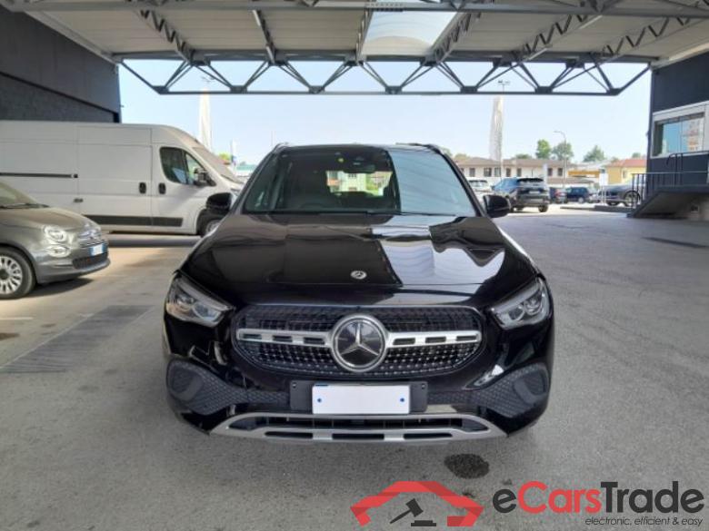 Mercedes 44 MERCEDES-BENZ GLA / 2020 / 5P / CROSSOVER GLA 250 AUTOMATIC EQ-POWER SPORT PLUS #6