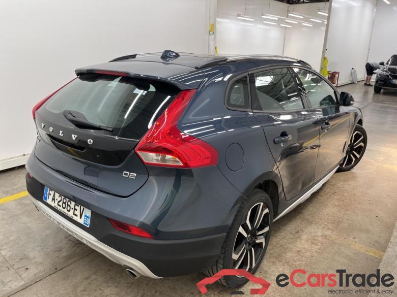 Volvo D2 AdBlue Geartronic 6 Cross Country VOLVO V40 CROSS COUNTRY 5p Berline D2 AdBlue Geartronic 6 Cross Country #3