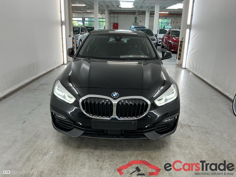 BMW 1 SERIES HATCH 1.5 116DA (85KW) Model Advantage Mirror Business Driving Assistant #1