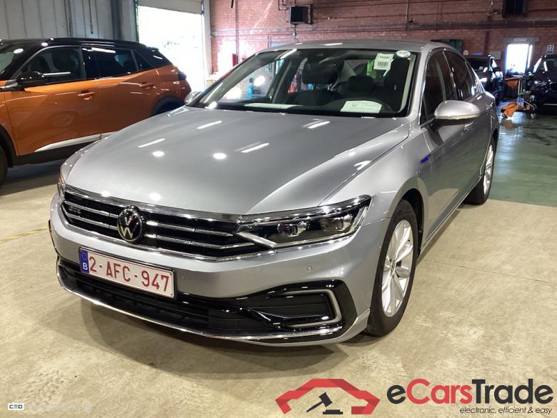 VOLKSWAGEN PASSAT GTE - 2020 1.4 TSI PHEV GTE Business DSG #2
