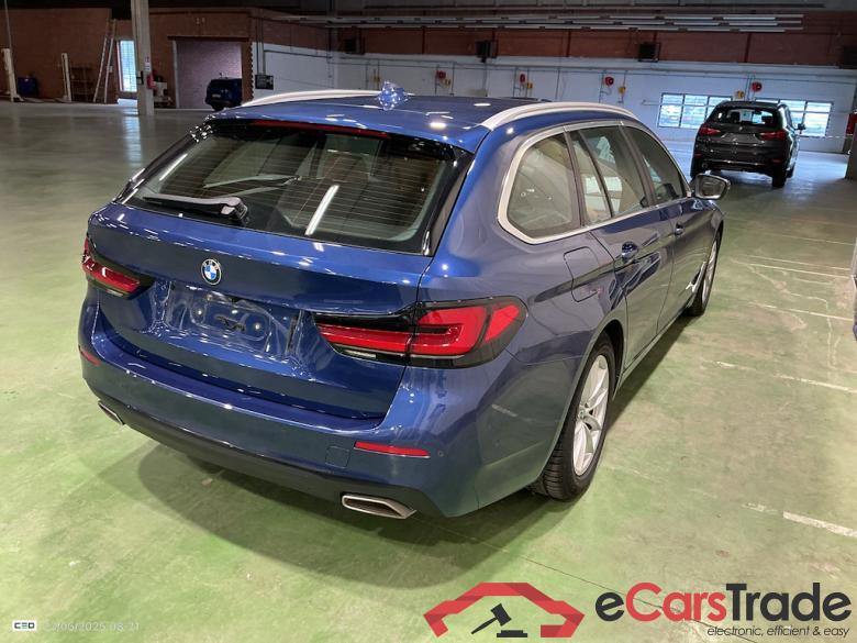 BMW 5 SERIES TOURING 2.0 518D 100KW TOURING AUTO #4