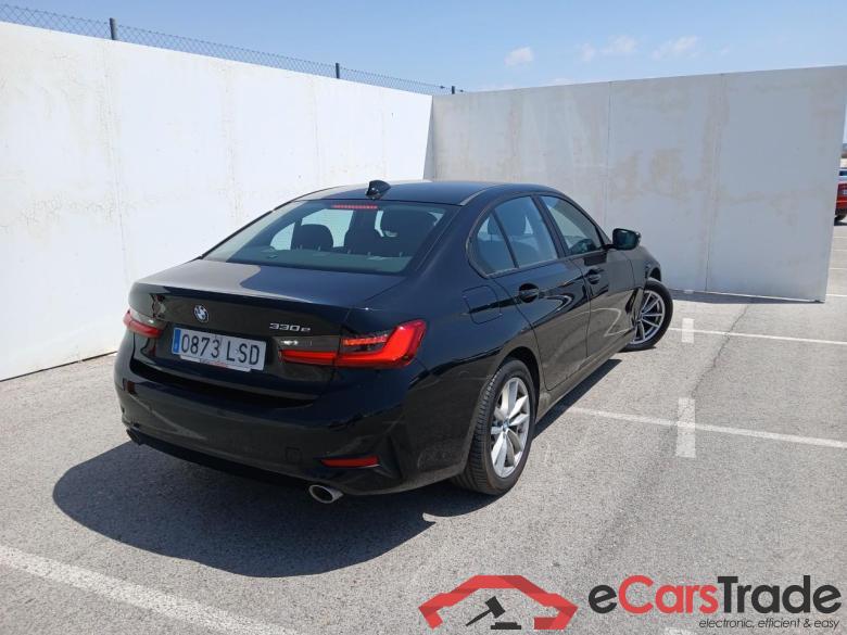 BMW 330e BMW Serie 3 / 2018 / 4P / sedán 330e #2