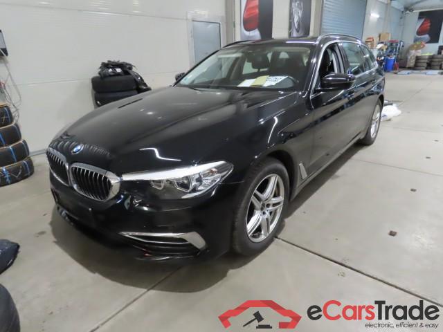 BMW 5-Serie Touring ´16 Baureihe 5 Touring 520 d xDrive Luxury Line 2.0 140KW AT8 E6dT #1