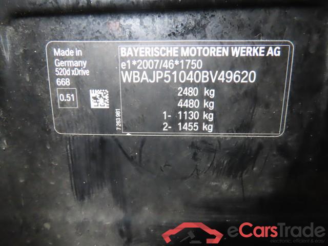 BMW 5-Serie Touring ´16 Baureihe 5 Touring 520 d xDrive Luxury Line 2.0 140KW AT8 E6dT #5