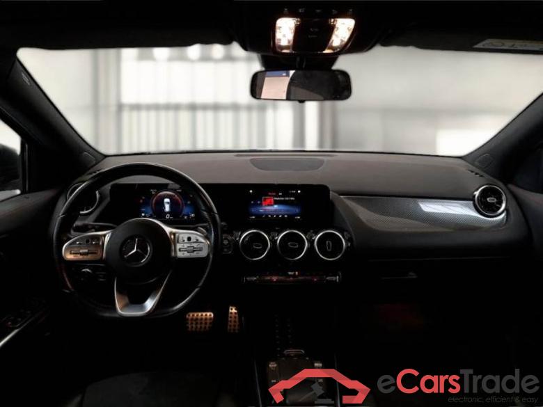 Mercedes 7 MERCEDES-BENZ GLA / 2020 / 5P / CROSSOVER GLA 200 D AUTOMATIC PREMIUM #3
