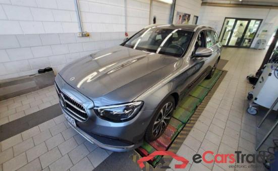 Mercedes E-Class Wagon ´16 E -Klasse T-Modell E 300 de (213.216)Avantgarde 2.0 225KW AT9 E6d #1