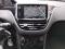 preview Peugeot 208 #5