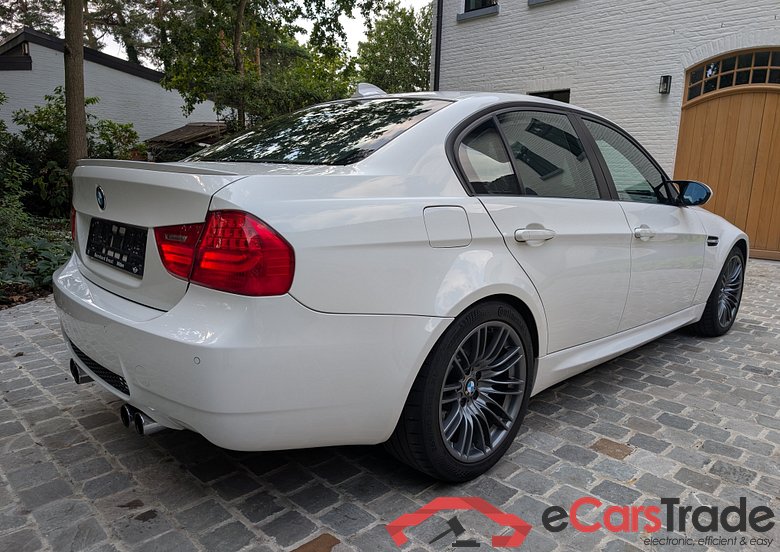 BMW M3 Limo 4.0i V8 Manual 420Hp Navi Sport-Leather Klima PDC ... #4