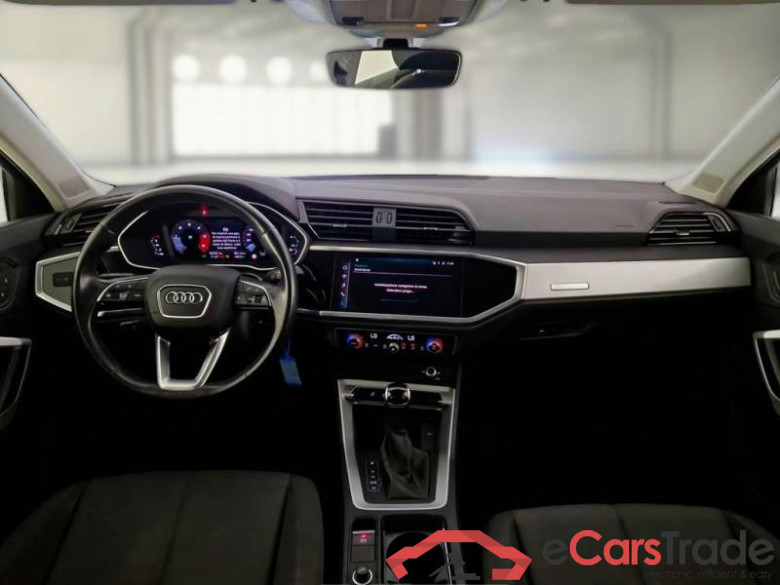 AUDI Q3 / 2018 / 5P / SUV 35 TDI S TRONIC BUSINESS ADVANCED #3