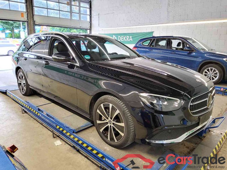 Mercedes-Benz E -Klasse T-Modell (BM 213)(06.2016->) DE - Kb5 E 300 de EU6d, T de Avantgarde (EURO 6d), (Facelift) 2020 - 2023 #2