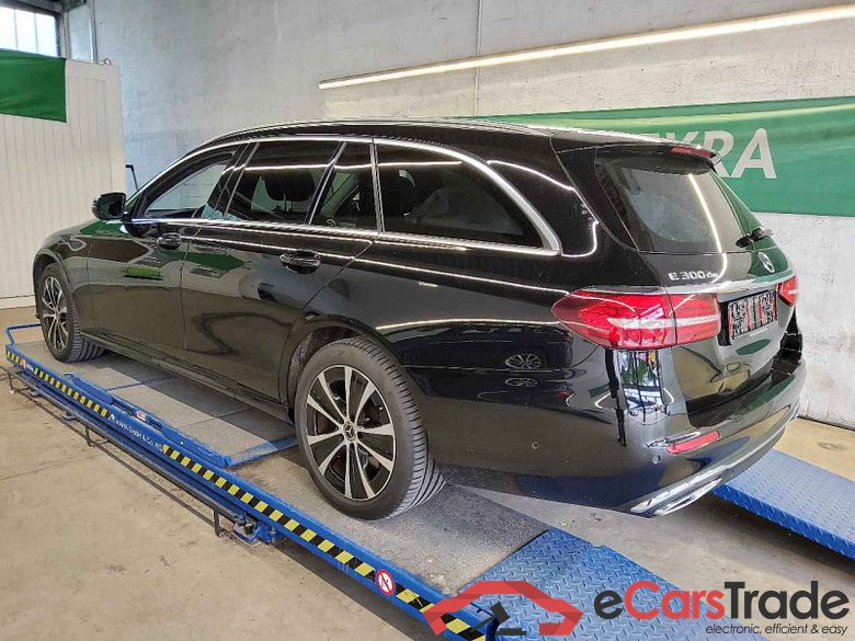 Mercedes-Benz E -Klasse T-Modell (BM 213)(06.2016->) DE - Kb5 E 300 de EU6d, T de Avantgarde (EURO 6d), (Facelift) 2020 - 2023 #4