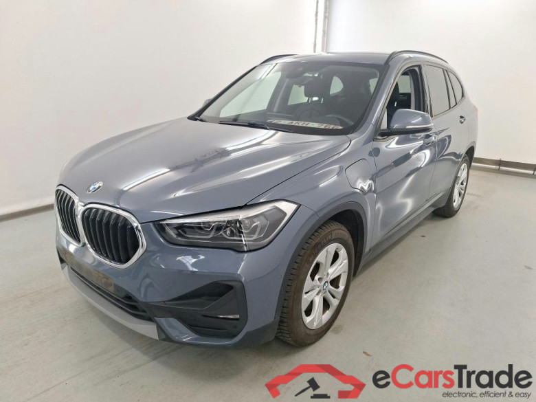 BMW X1 1.5 XDRIVE25E (162KW) Business Plus Mirror ACO Business Edition #1