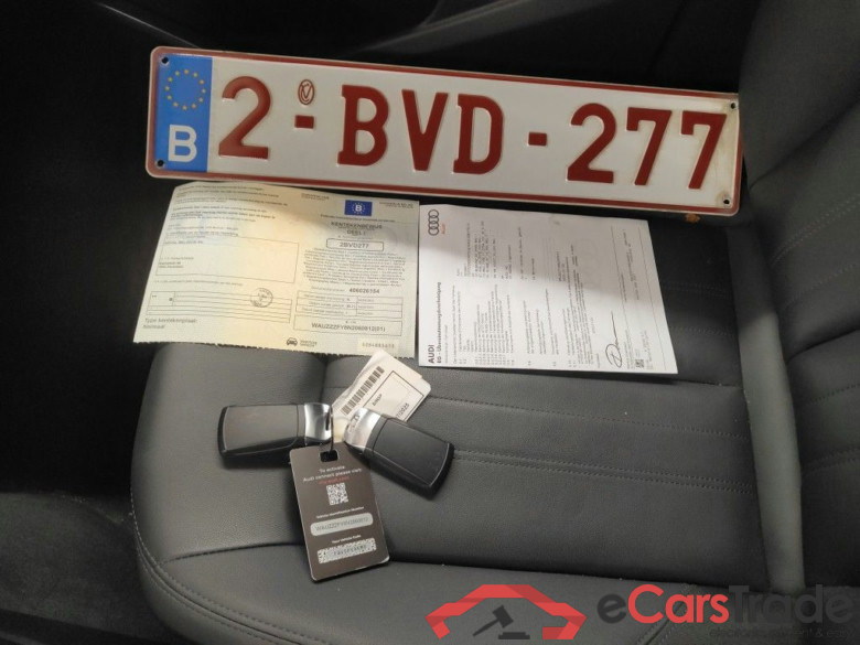 Audi Q5 Business Edition S line 35 TDI S tronic 5d #4