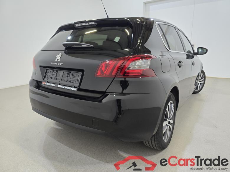 Peugeot 308 1.2 PureTech 130Hp Allure Aut. LED-Xenon Navi 1/2 Sport-Leather KeylessGo Camera Klima PDC ... #4 Peugeot 308 1.2 PureTech 130Hp Allure Aut. LED-Xenon Navi 1/2 Sport-Leather KeylessGo Camera Klima PDC ... #4