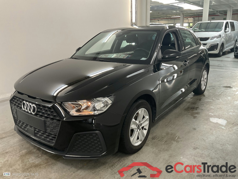 AUDI A1 SPORTBACK 1.0 25 TFSI ATTRACTION #1