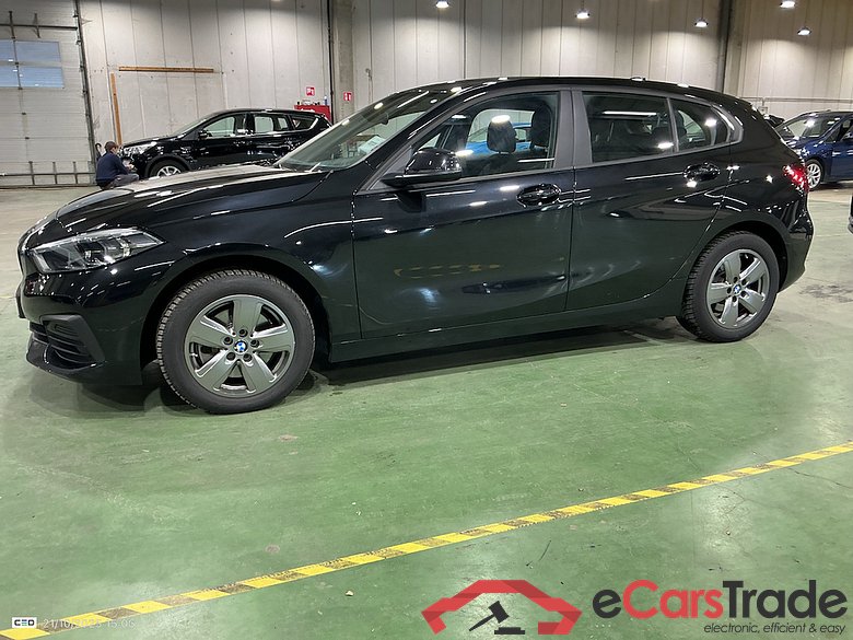 BMW 1 SERIES HATCH 1.5 116DA (85KW) #3