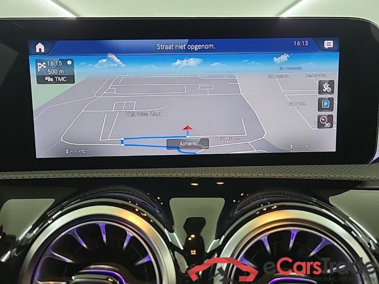 Mercedes A 180 AMG Night LED-Xenon Widescreen Ambient Navi 1/2 Sport-Leather-Alcantara KeylessGo Camera Klima PDC ... #6