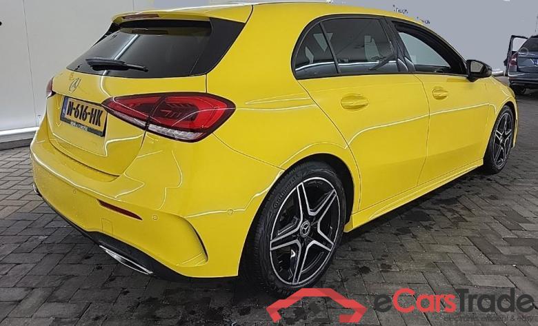 Mercedes A 180 AMG Night LED-Xenon Widescreen Ambient Navi 1/2 Sport-Leather-Alcantara KeylessGo Camera Klima PDC ... #3