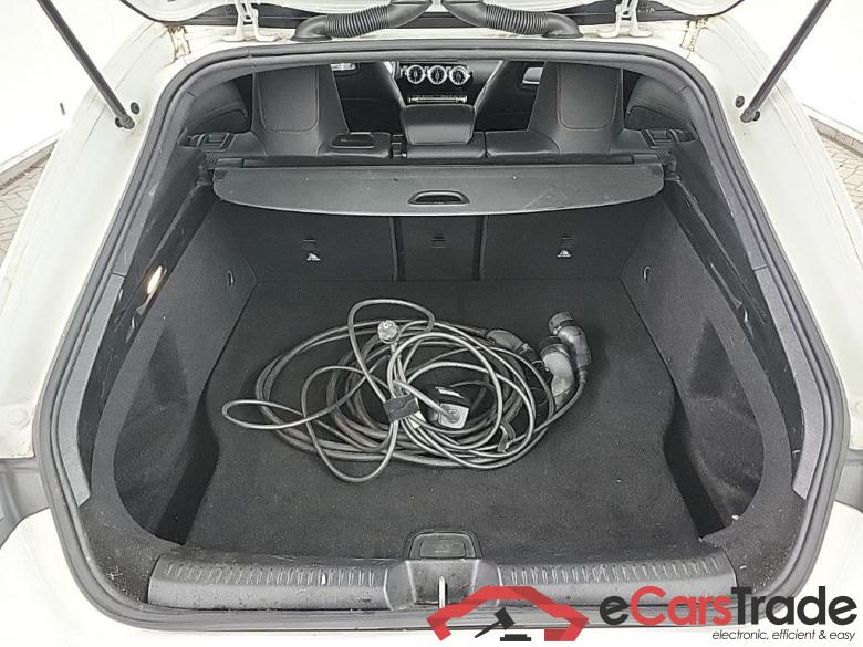 MERCEDES-BENZ CLA Shooting Brake CLA 250 e DCT Bus. Sol. AMG Limited 5D 160kW #5