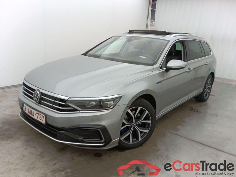 Volkswagen Passat Variant 1.4 TSI DSG6 GTE Business 5d #1