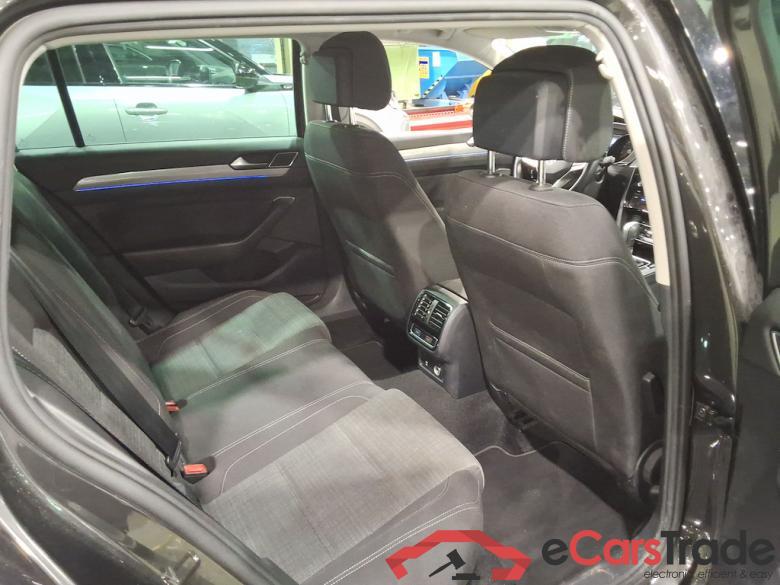 VOLKSWAGEN PASSAT VARIANT 2.0 TDI 90KW MSQ VARIANT STYLE BUSINESS #5