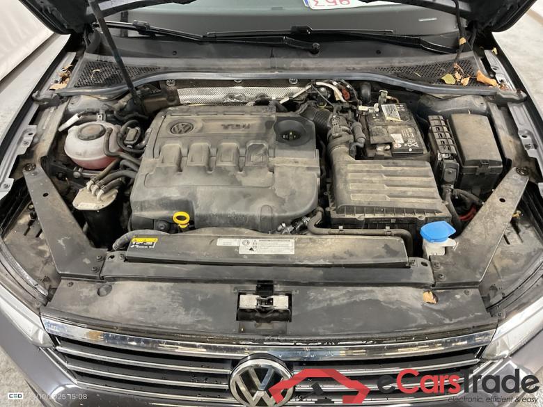 VOLKSWAGEN PASSAT VARIANT DIESEL - 2015 1.6 TDi Comfortline Bus. DSG (EU6.2) #6