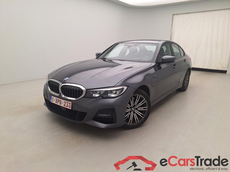 BMW, 3-serie '18, BMW 3 Reeks Berline 330e (215 kW) 4d #2