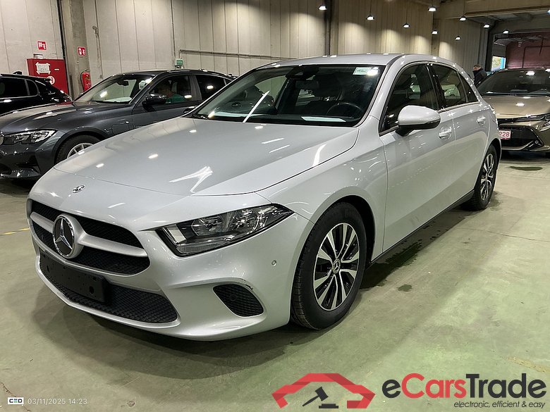MERCEDES-BENZ A-CLASS 2.0 A 180 D BUSINESS SOLUTION ESSENTIAL #1