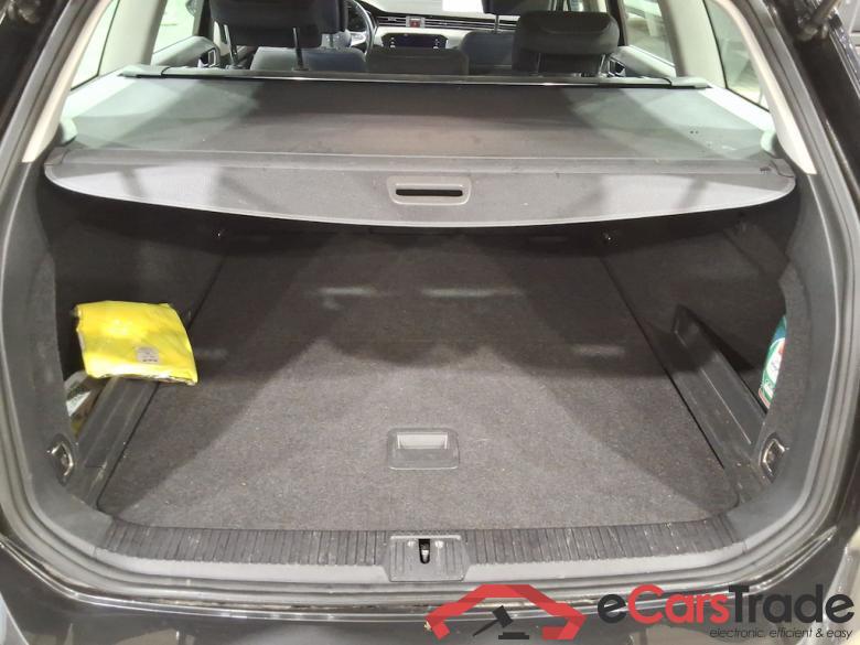 VOLKSWAGEN PASSAT VARIANT 2.0 TDI 90KW MSQ VARIANT STYLE #3