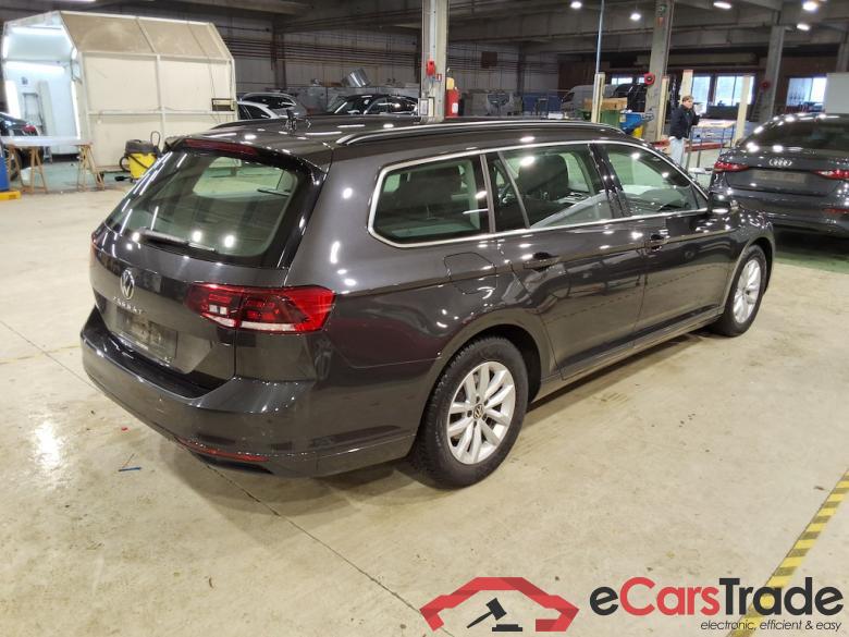 VOLKSWAGEN PASSAT VARIANT 2.0 TDI 90KW MSQ VARIANT STYLE #4