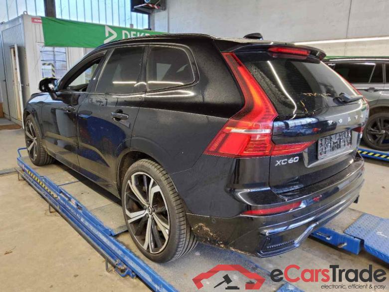 Volvo XC60 (03.2017->) DE - SUV5 B5 (Benzin) AWD EU6d, Ultimate Dark Mild-Hybrid (EURO 6d), (Facelift) #4