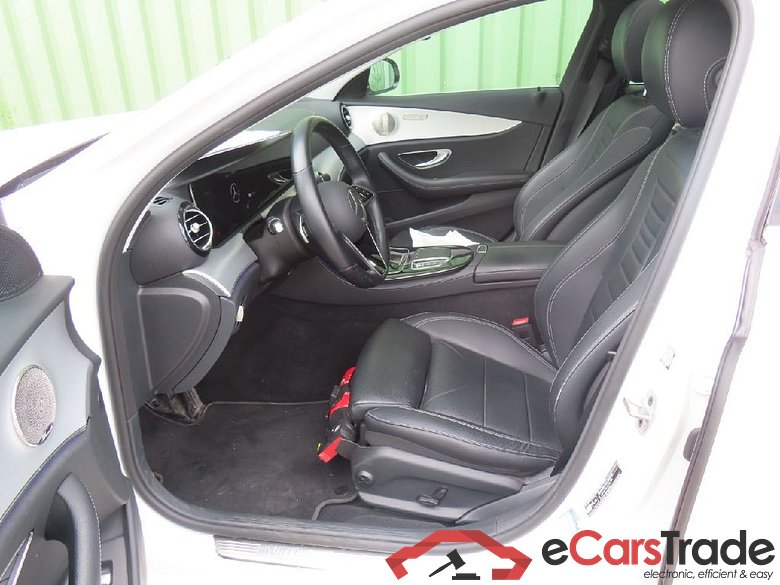 E -Klasse T-Modell E 300 de 4Matic (213.211) 2.0 225KW AT9 E6d #4