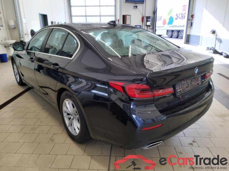 BMW 5 Limousine (G30)(02.2017->) DE - Lim4 520 d Mild-Hybrid EU6d, (EURO 6d), (Facelift) 2020 - 2023 #4