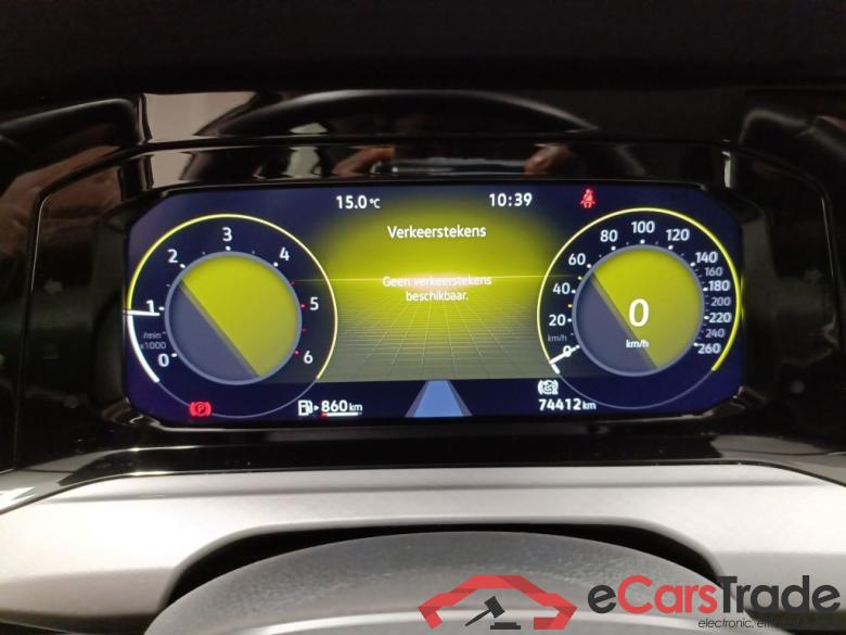 Volkswagen Golf VIII 2.0 TDI 85kW Life 5d #6