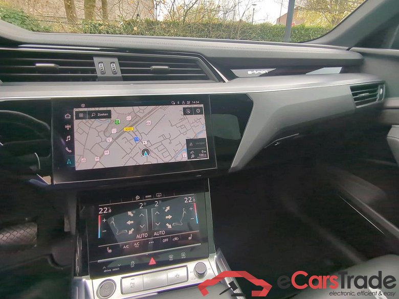 AUDI e-tron Sportback 300 kW #2