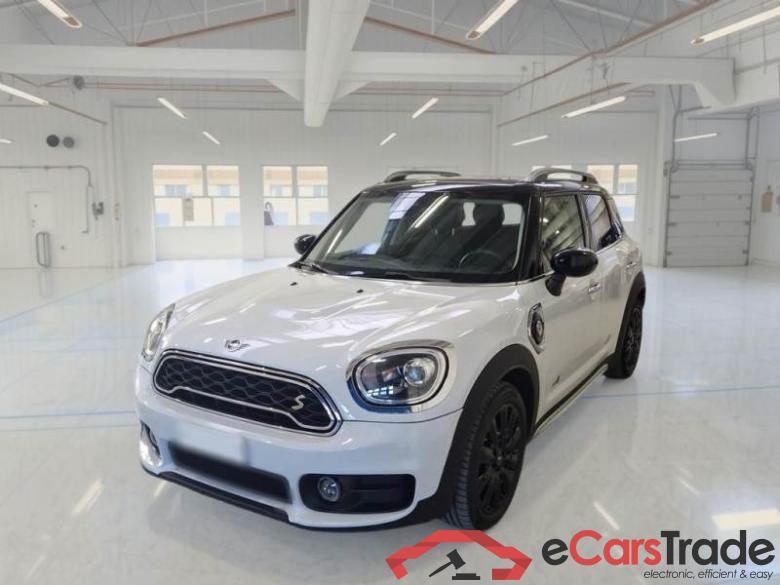 MINI COUNTRYMAN / 2016 / 5P / BERLINA COOPER S E ALL4 BUSINESS AUTOM. #1