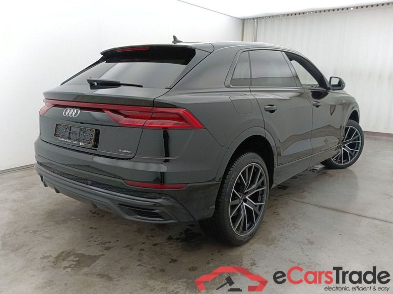 Audi Q8 3.0 60 TFSI e quattro tiptronic 5d #2