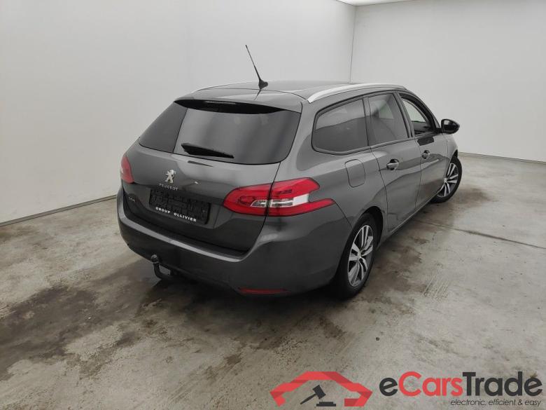 Peugeot 308 SW 1.2 PureTech 110 S&S Style 5d #2