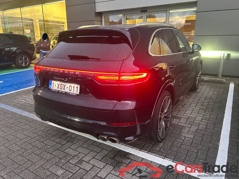Porsche Cayenne S 2.9 Twin Turbo AWD Aut. Pano LED-Matrix Sport-Chrono Active Suspension Bose Navi Sport-Leather KeylessGo Camera Klima PDC ... #4