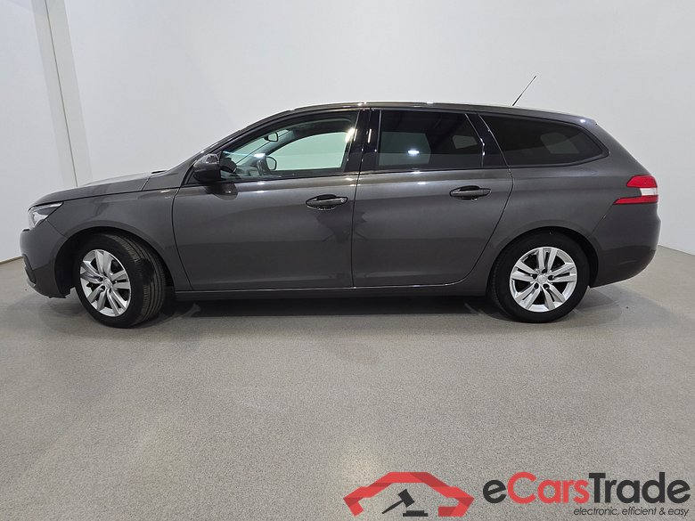 Peugeot 308 SW 1.5 BlueHDi 130Hp Navi Klima PDC ... #2