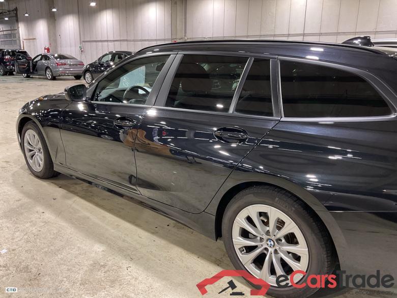 BMW 3 SERIES TOURING 2.0 318DA (100KW) TOURING #3