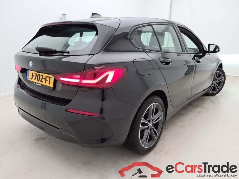 BMW 1-serie 118i Corporate Exe Sportline #2