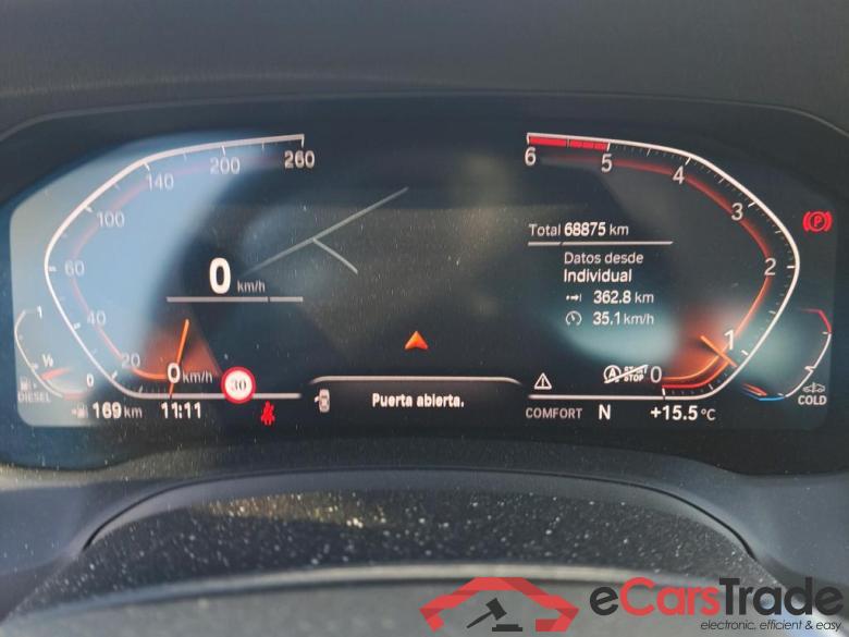 BMW Serie 3 / 2018 / 4P / sedán 318d #4