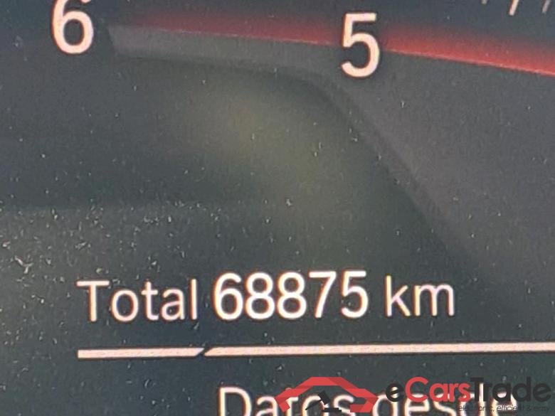 BMW Serie 3 / 2018 / 4P / sedán 318d #5