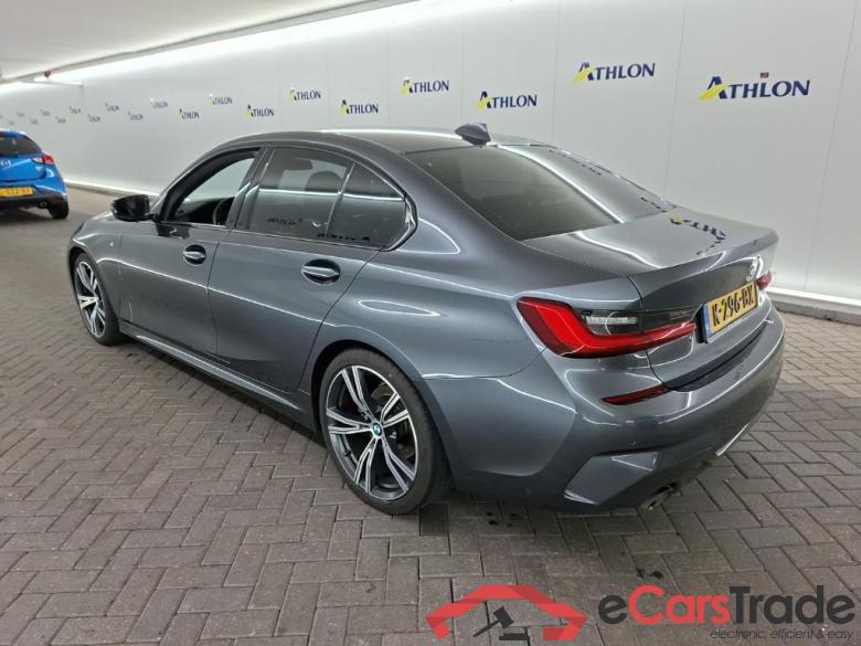 BMW 3 Serie Sedan 318iA 4D 115kW #4